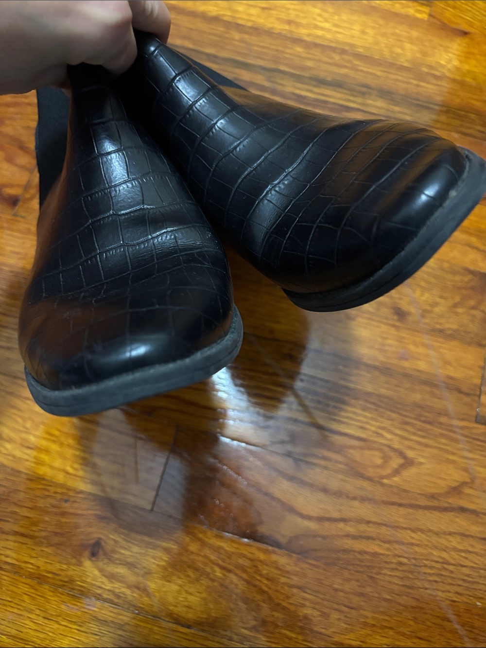 Dolce Vita ‘Tristan’ Black Leather Ankle Chelsea Boots - Picture 4 of 8